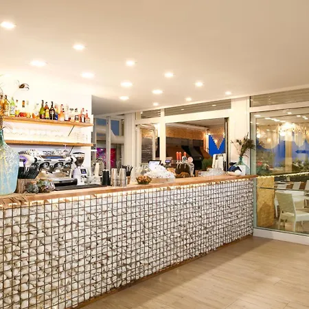 贝拉利瓦酒店 3*